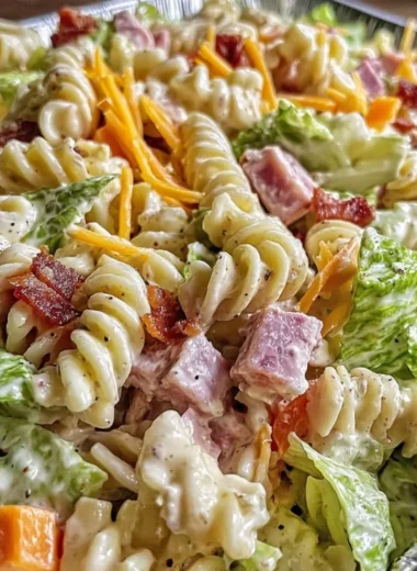 Club Sandwich Pasta Salad - a creamy and delicious summer dish