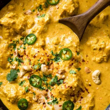 Cozy Indian curry with tender chicken pieces and aromatic spices